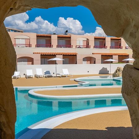 Kaliope Hotel & Residence By Oustal Del Mar Le Lavandou Bagian luar foto