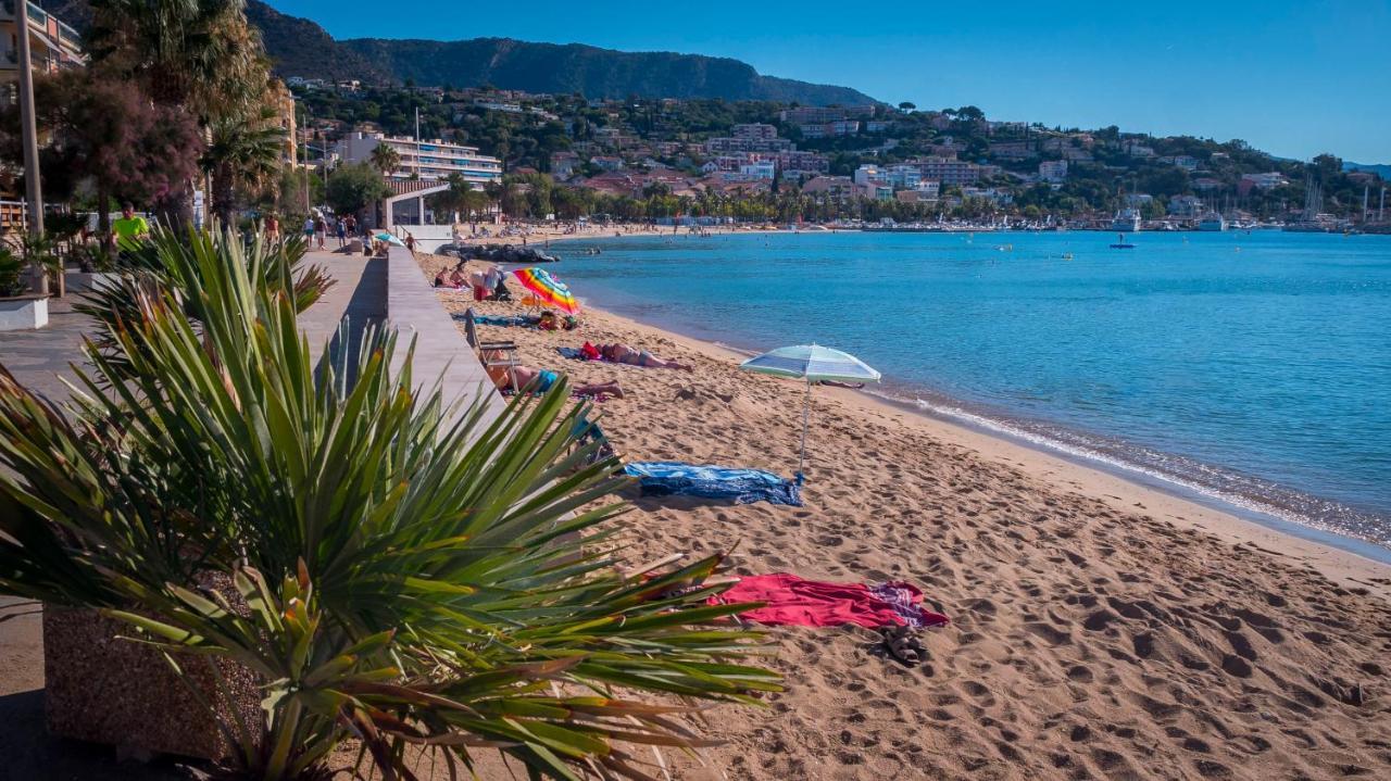 Kaliope Hotel & Residence By Oustal Del Mar Le Lavandou Bagian luar foto