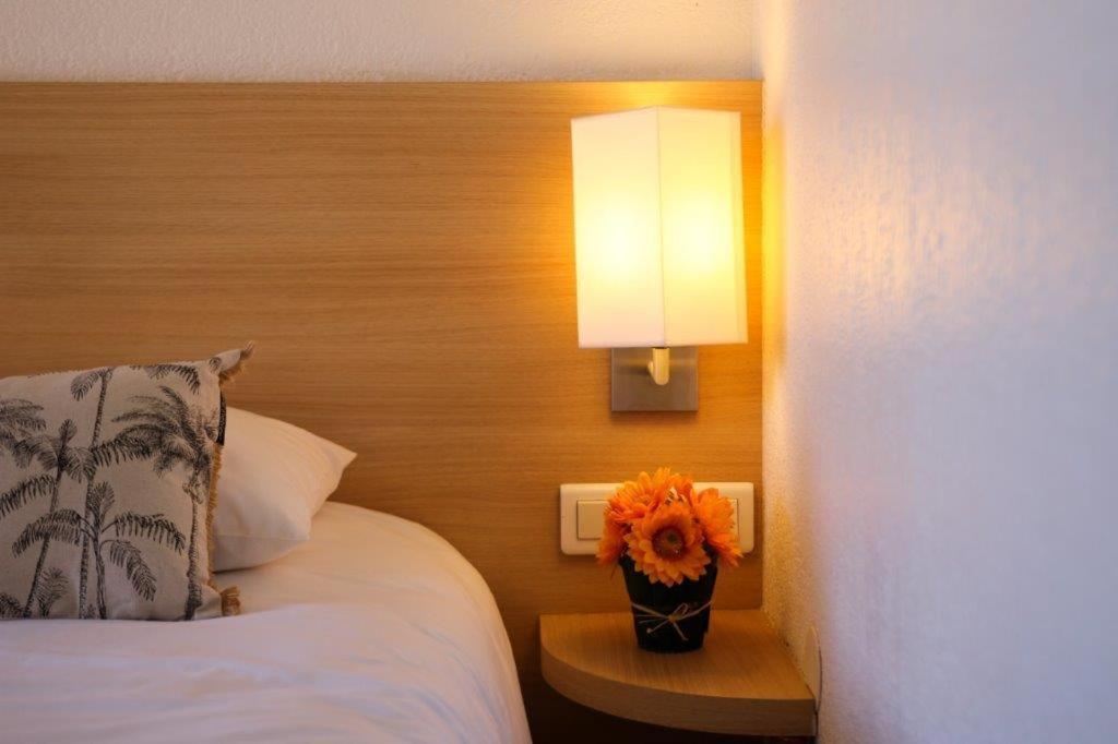 Kaliope Hotel & Residence By Oustal Del Mar Le Lavandou Bagian luar foto
